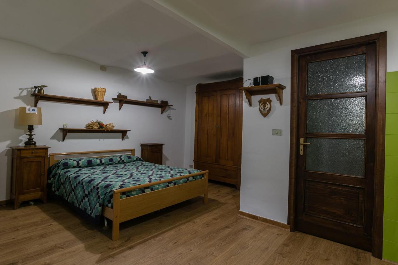 B&B 'L Cumbalot Perosa Argentina Exterior photo
